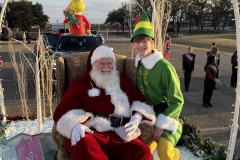 Santa-and-Elf-in-parade